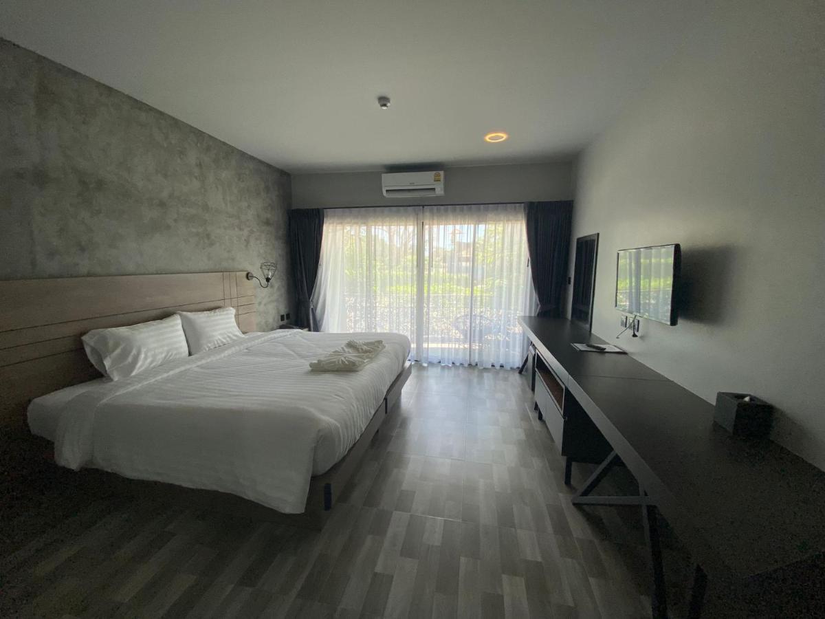 Little Loft Hotel Phuket Εξωτερικό φωτογραφία