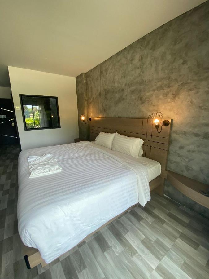 Little Loft Hotel Phuket Εξωτερικό φωτογραφία