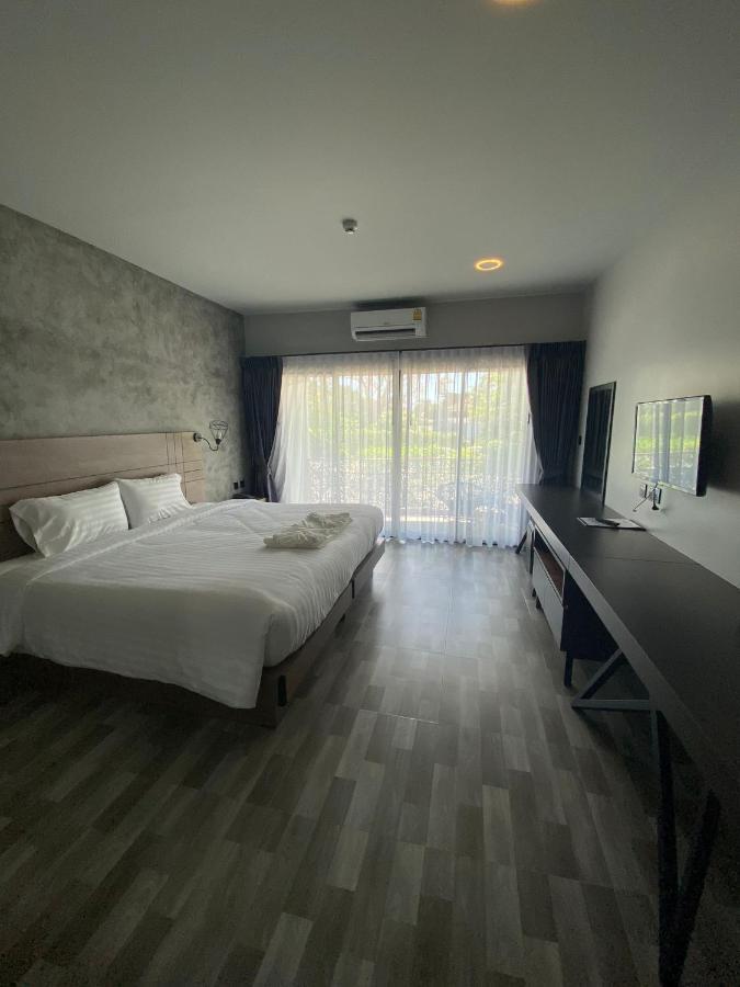 Little Loft Hotel Phuket Εξωτερικό φωτογραφία